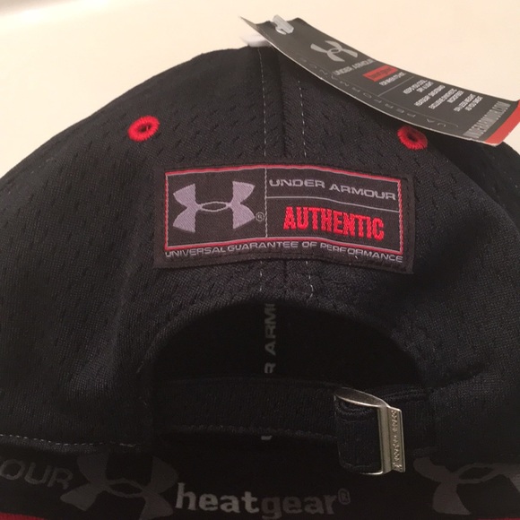 Under Armour men's Varsity Adjustable Cap Hap - Picture 6 of 8